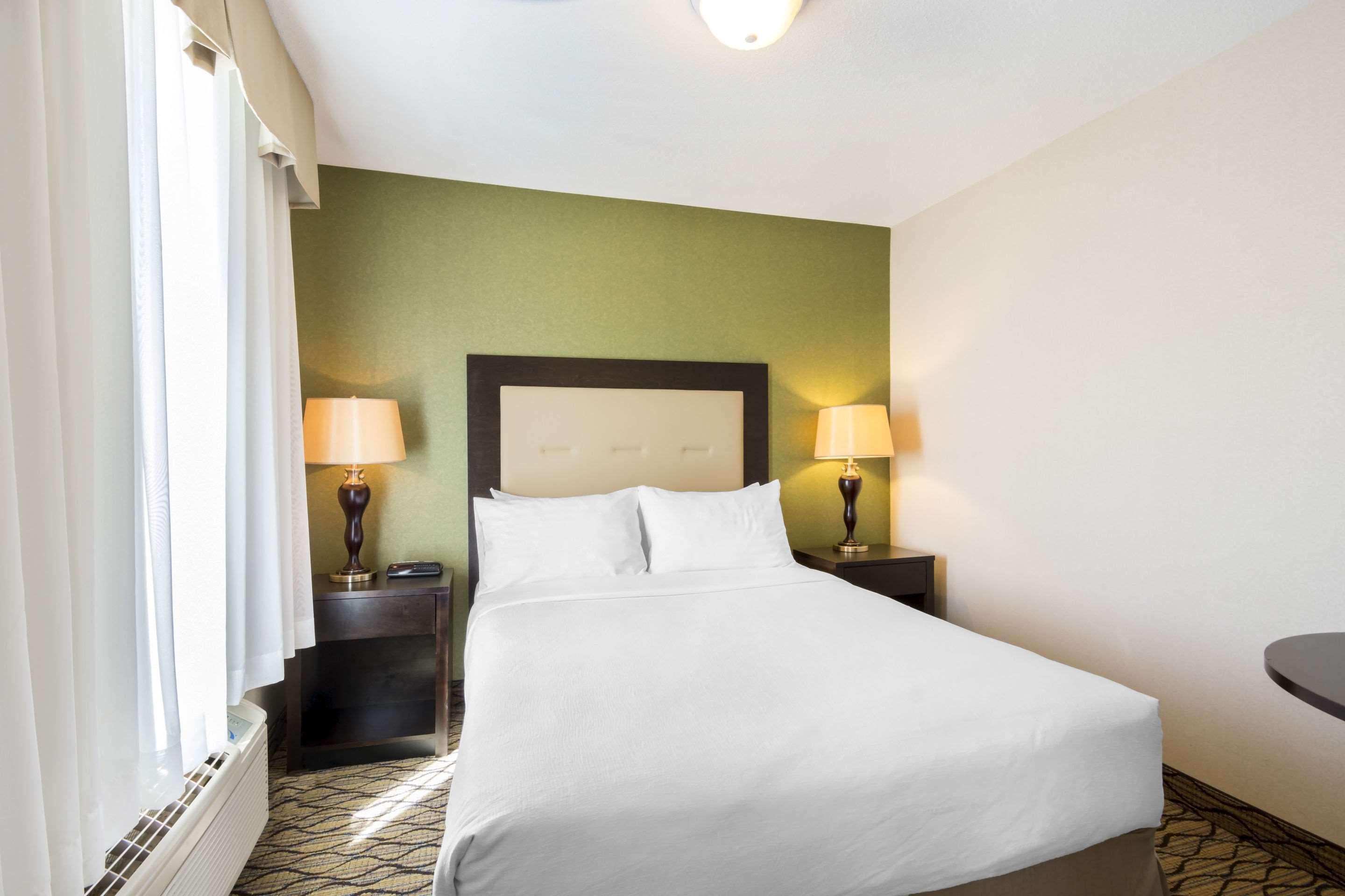 Clarion Hotel & Conference Centre Sherwood Park Εξωτερικό φωτογραφία